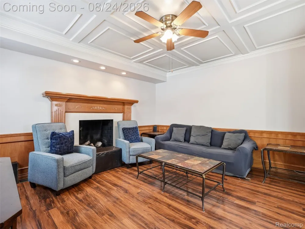 54266 Mound Road Shelby Charter Township, MI 48316