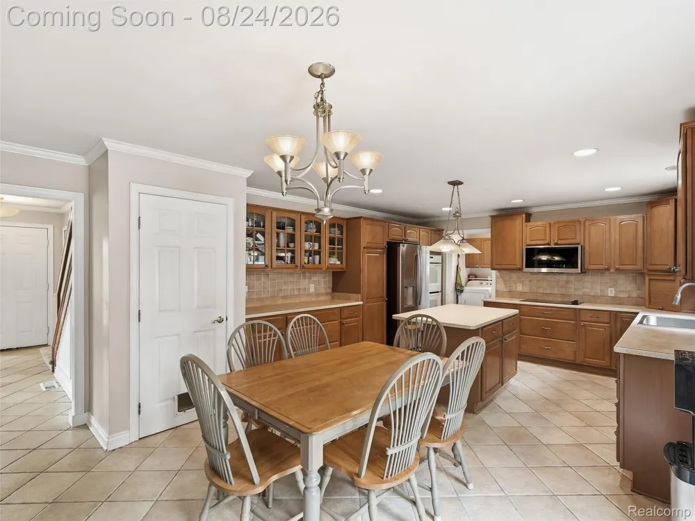 54266 Mound Road Shelby Charter Township, MI 48316