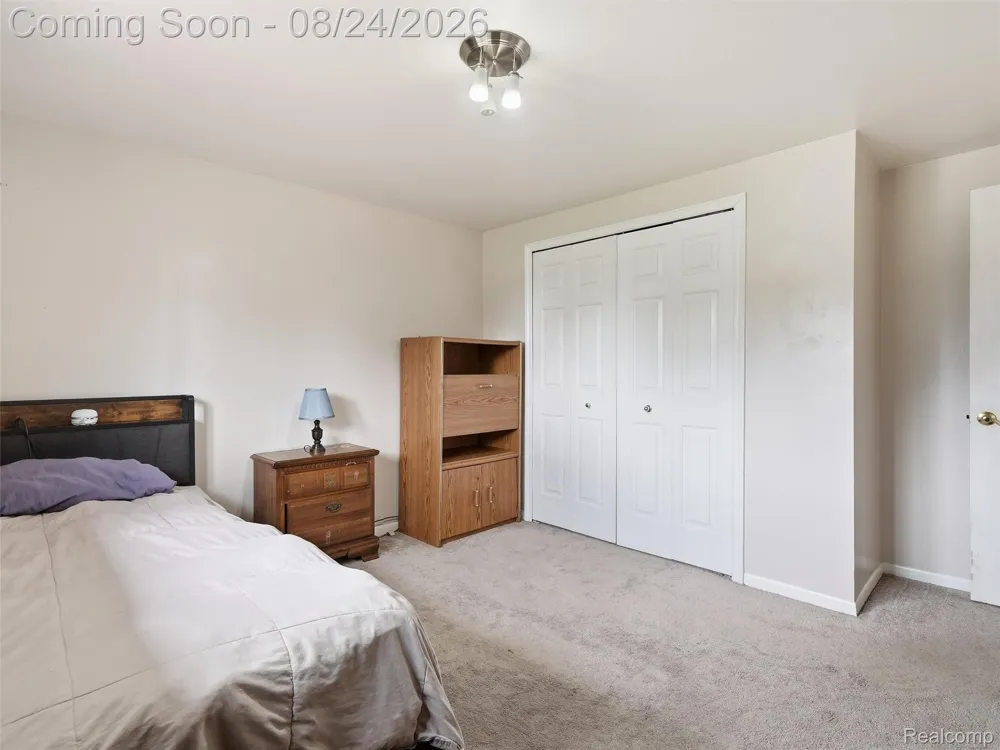 54266 Mound Road Shelby Charter Township, MI 48316