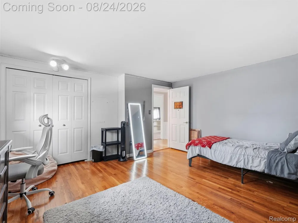 54266 Mound Road Shelby Charter Township, MI 48316