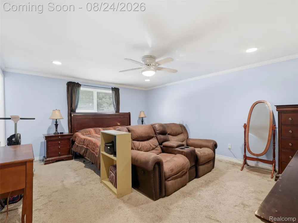 54266 Mound Road Shelby Charter Township, MI 48316
