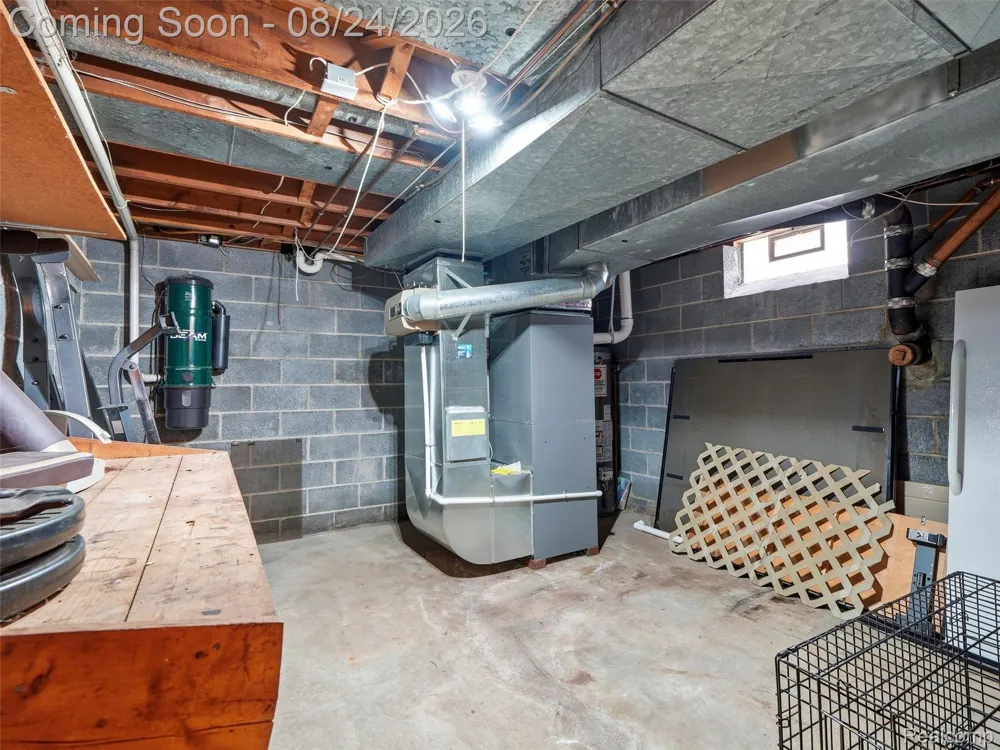 54266 Mound Road Shelby Charter Township, MI 48316