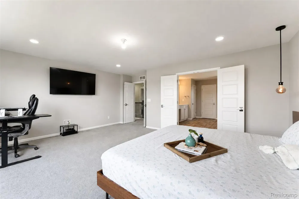 4146 Newgard Drive Orion Charter Township, MI 48359