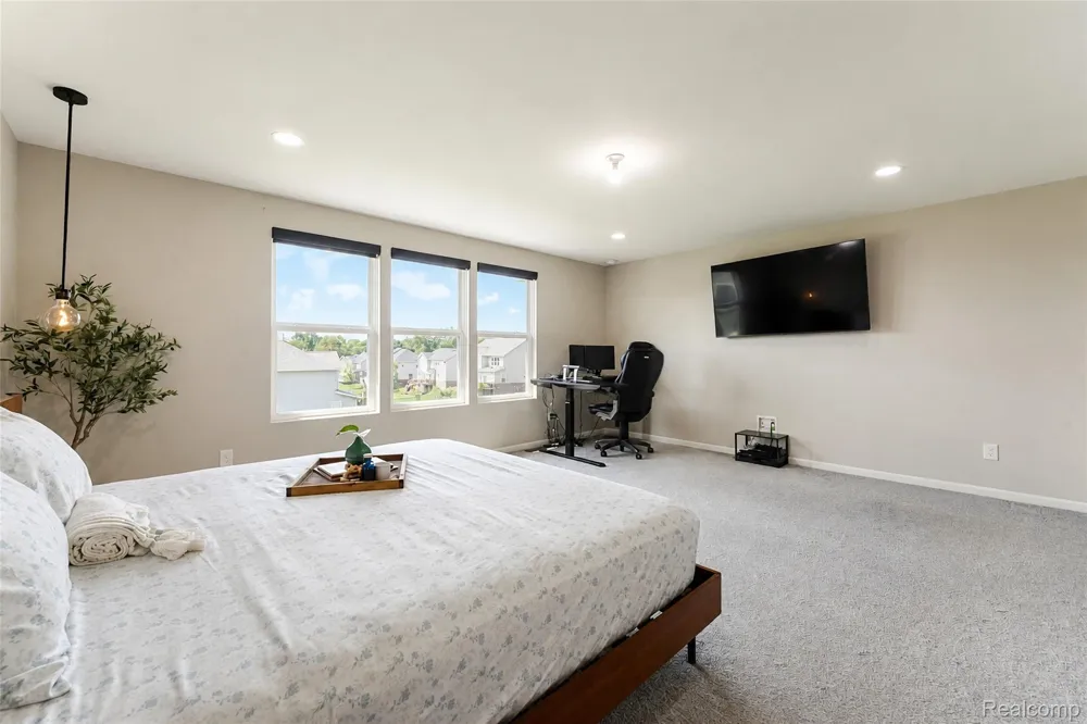 4146 Newgard Drive Orion Charter Township, MI 48359