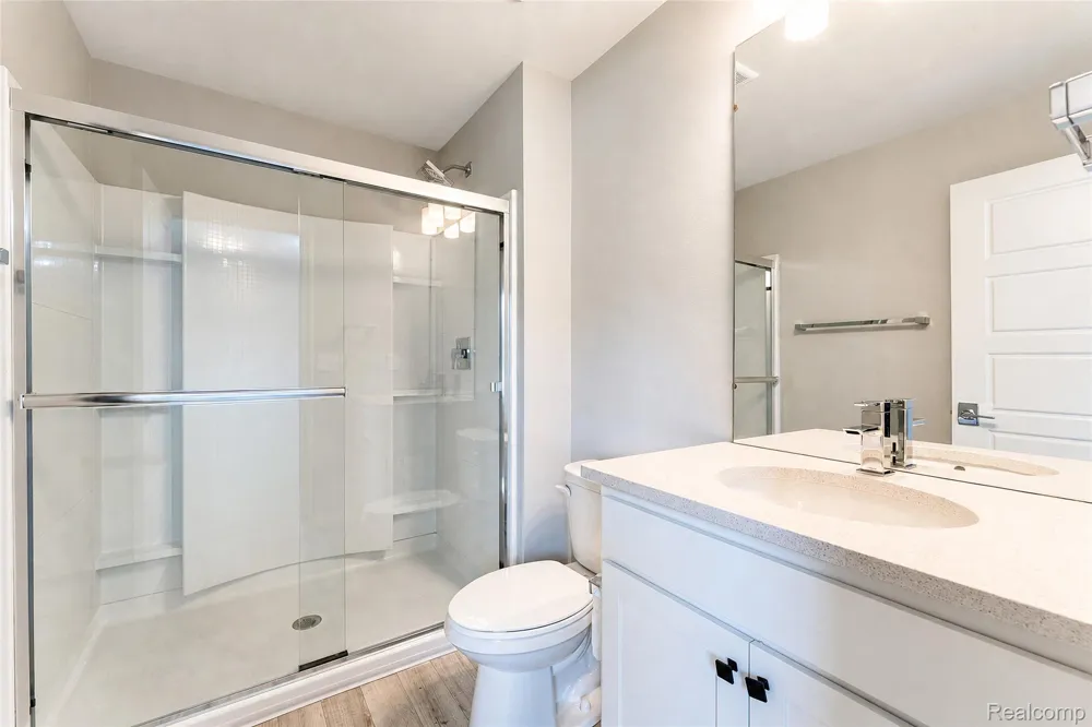 4146 Newgard Drive Orion Charter Township, MI 48359