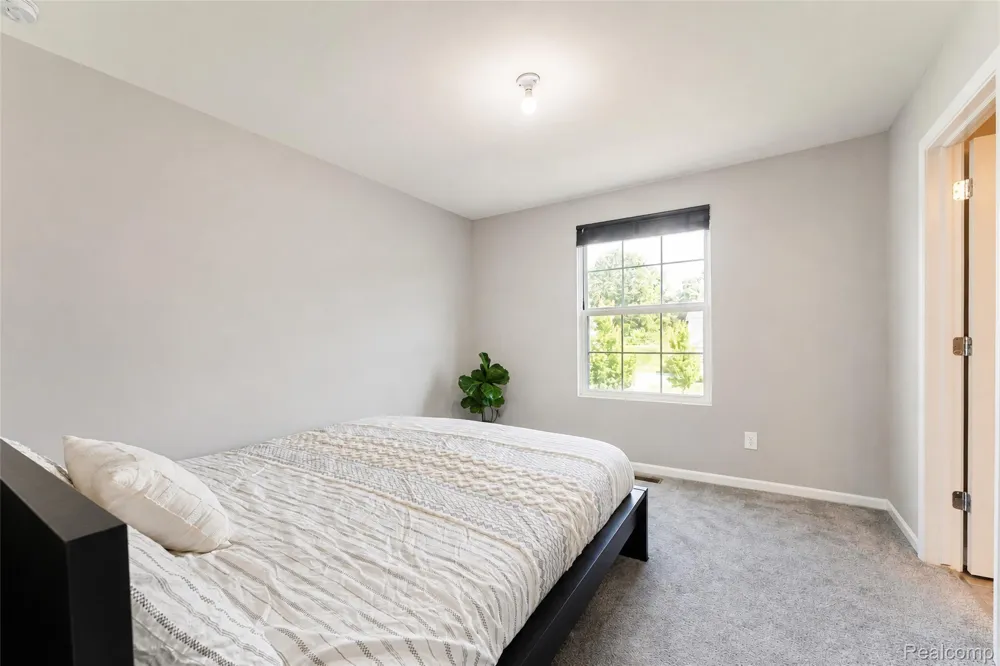 4146 Newgard Drive Orion Charter Township, MI 48359