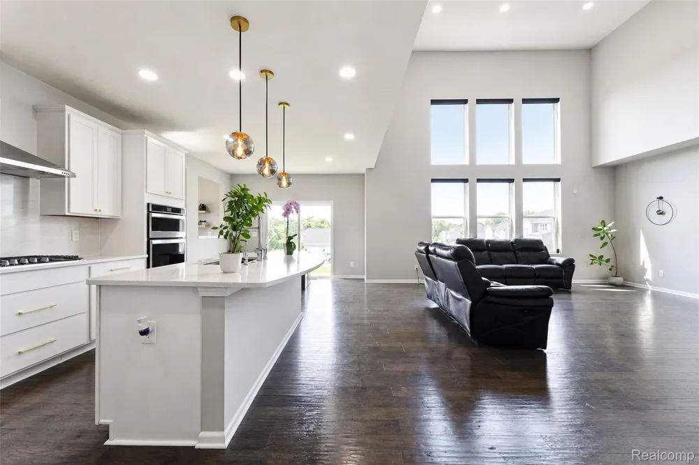 4146 Newgard Drive Orion Charter Township, MI 48359