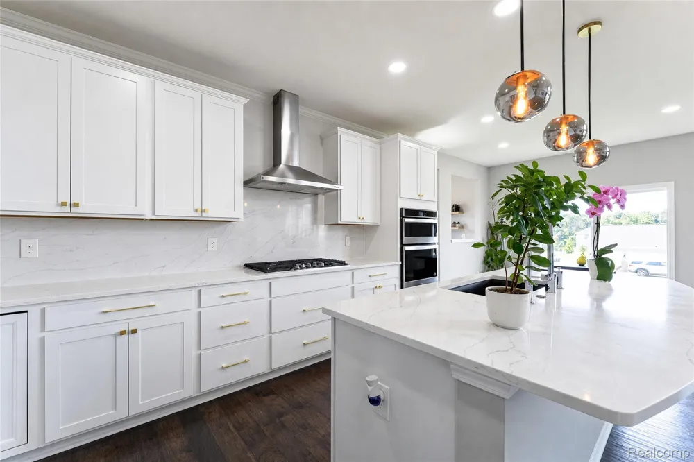 4146 Newgard Drive Orion Charter Township, MI 48359
