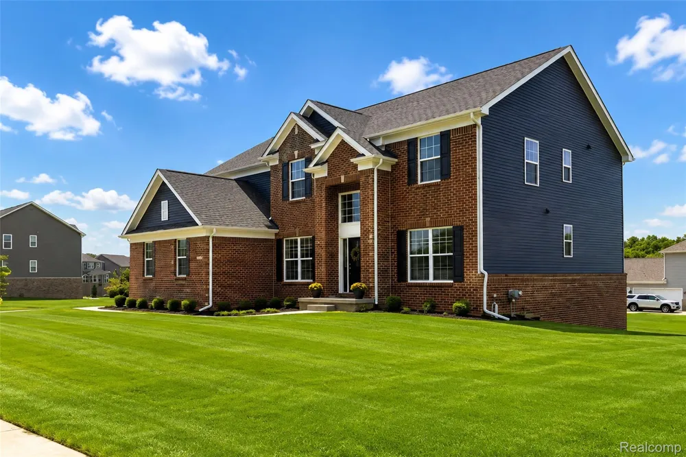 4146 Newgard Drive Orion Charter Township, MI 48359