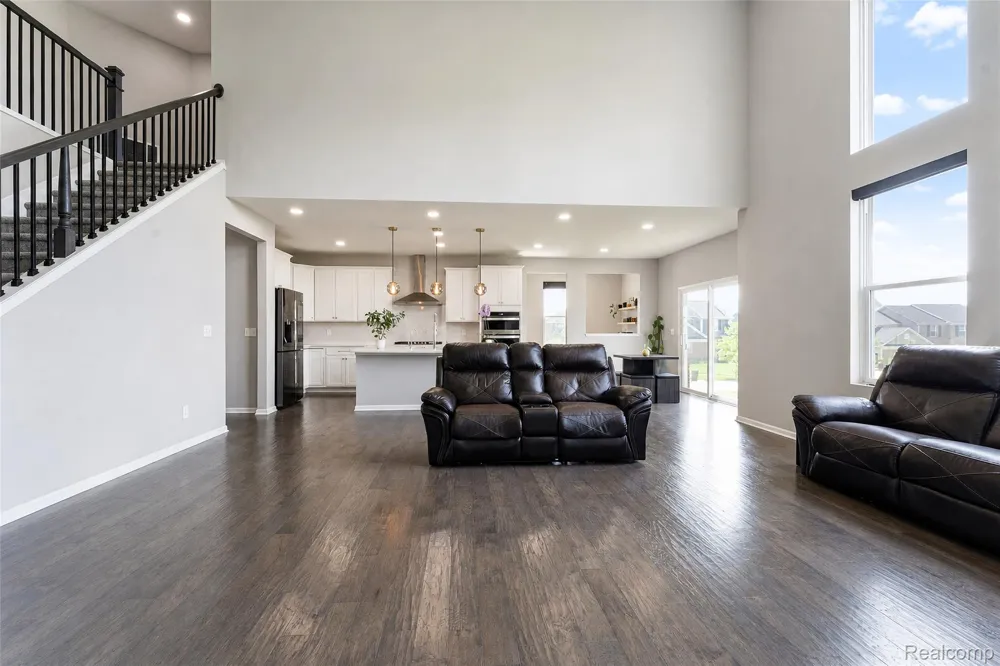 4146 Newgard Drive Orion Charter Township, MI 48359