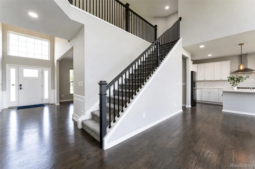 4146 Newgard Drive Orion Charter Township, MI 48359