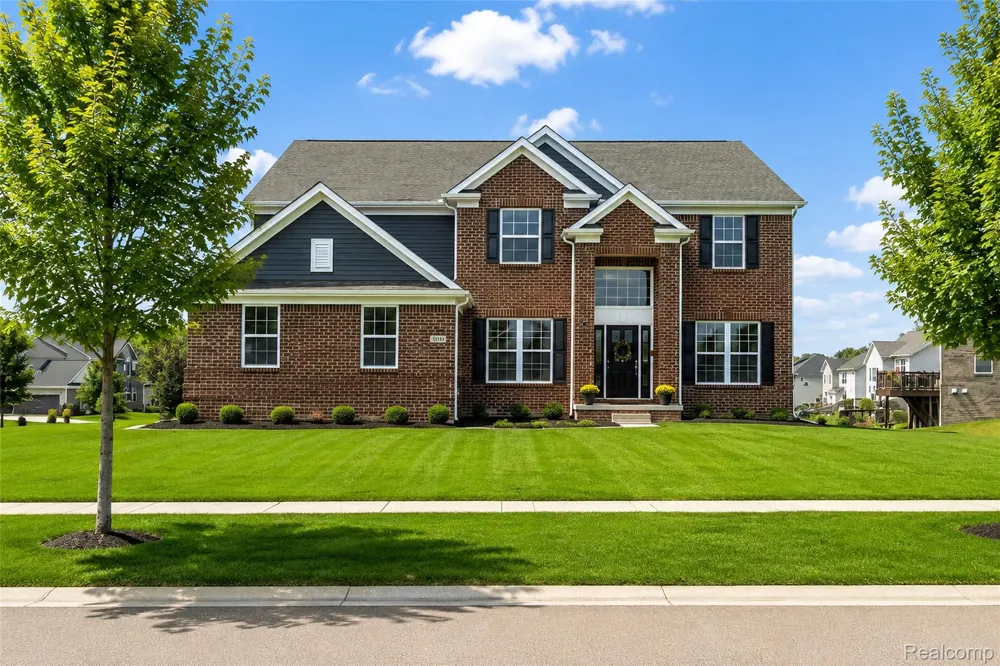 4146 Newgard Drive Orion Charter Township, MI 48359