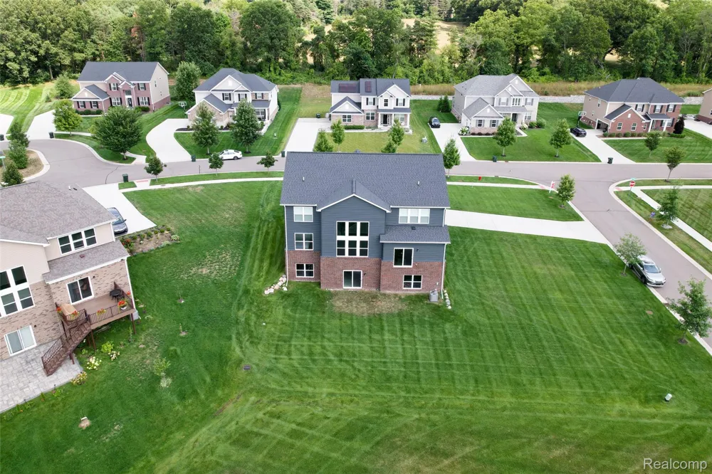 4146 Newgard Drive Orion Charter Township, MI 48359