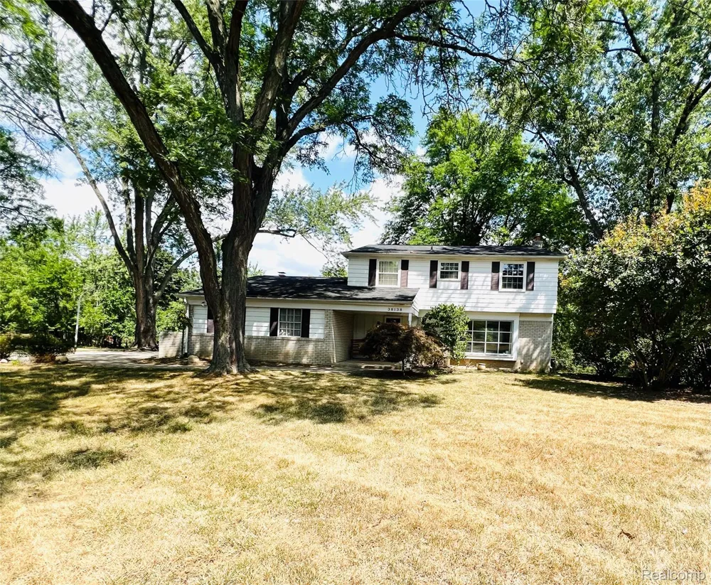 38138 Southfarm Court Farmington Hills City, MI 48167