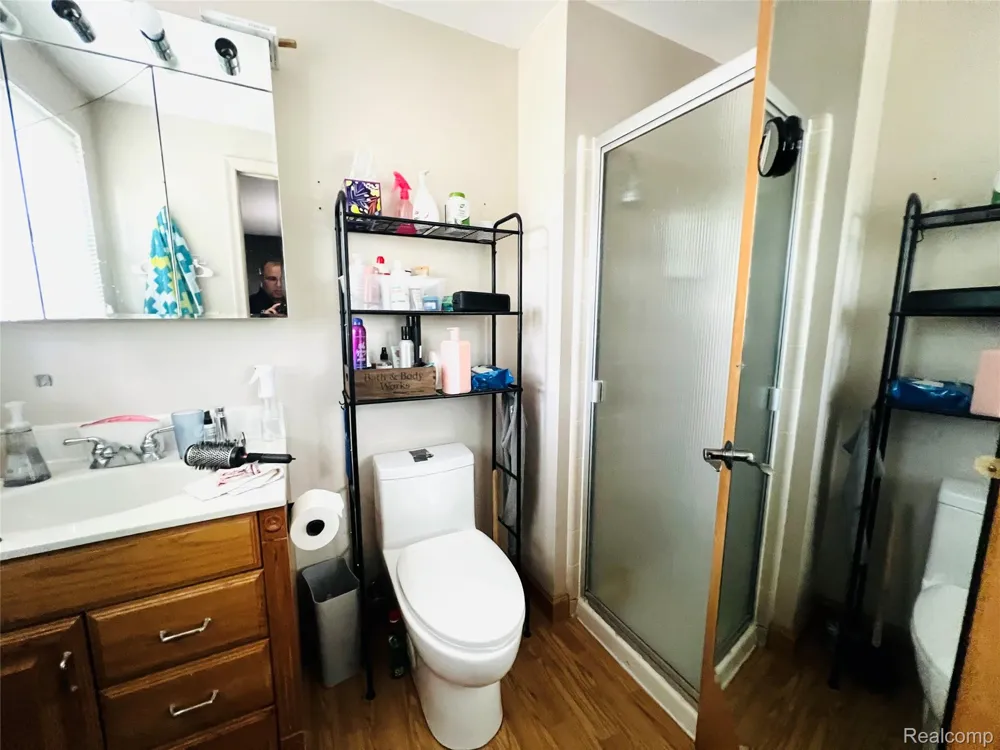 38138 Southfarm Court Farmington Hills City, MI 48167