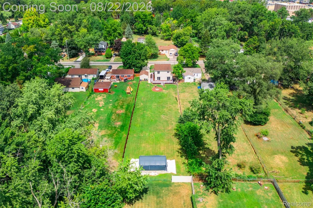 24345 Mary Street Taylor City, MI 48180