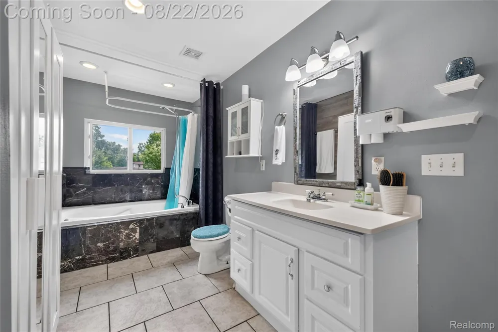 24345 Mary Street Taylor City, MI 48180