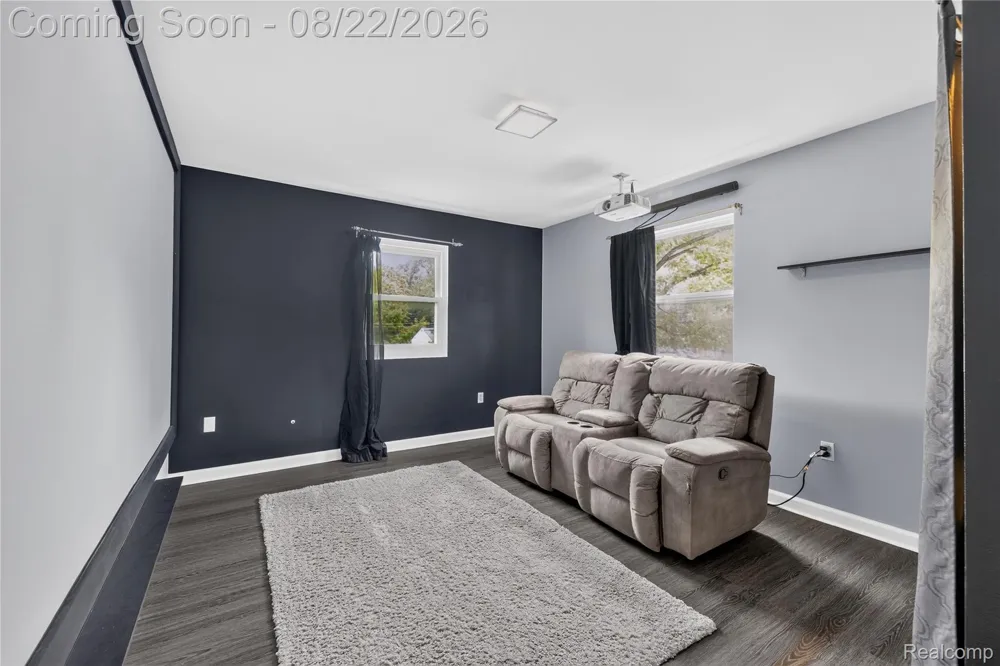 24345 Mary Street Taylor City, MI 48180