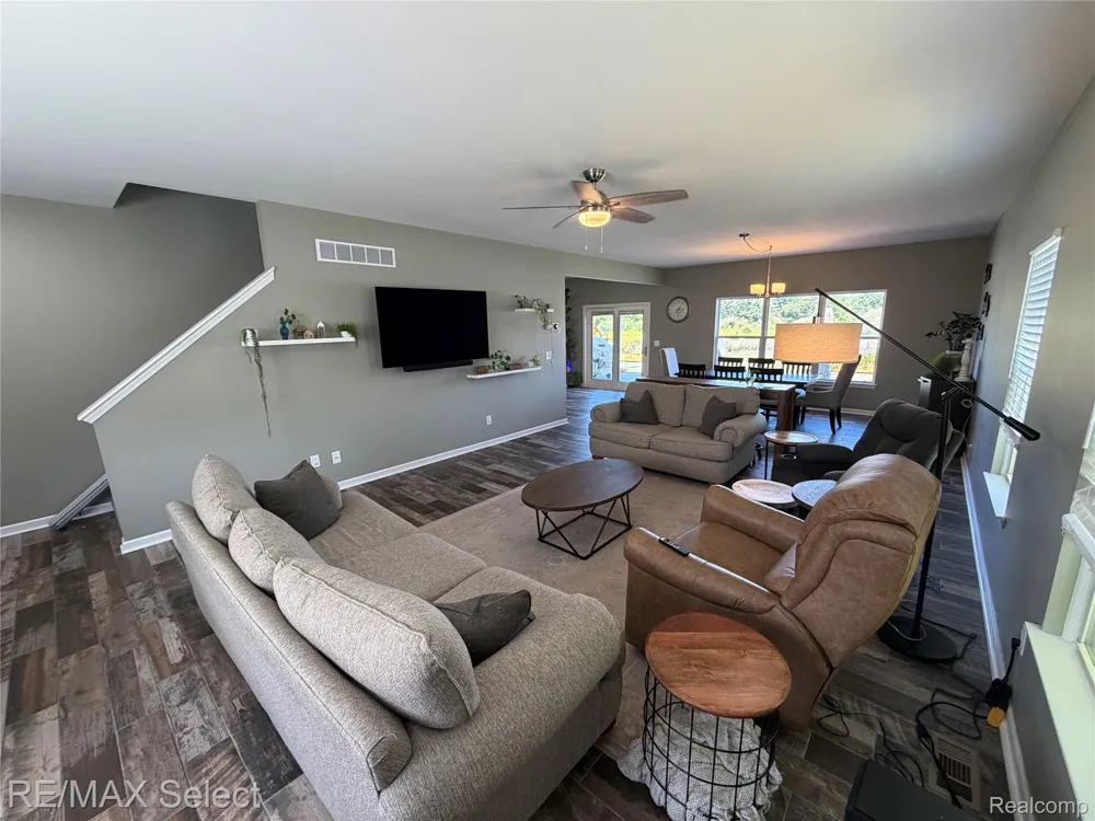 452 Lydia Lane Linden City, MI 48451