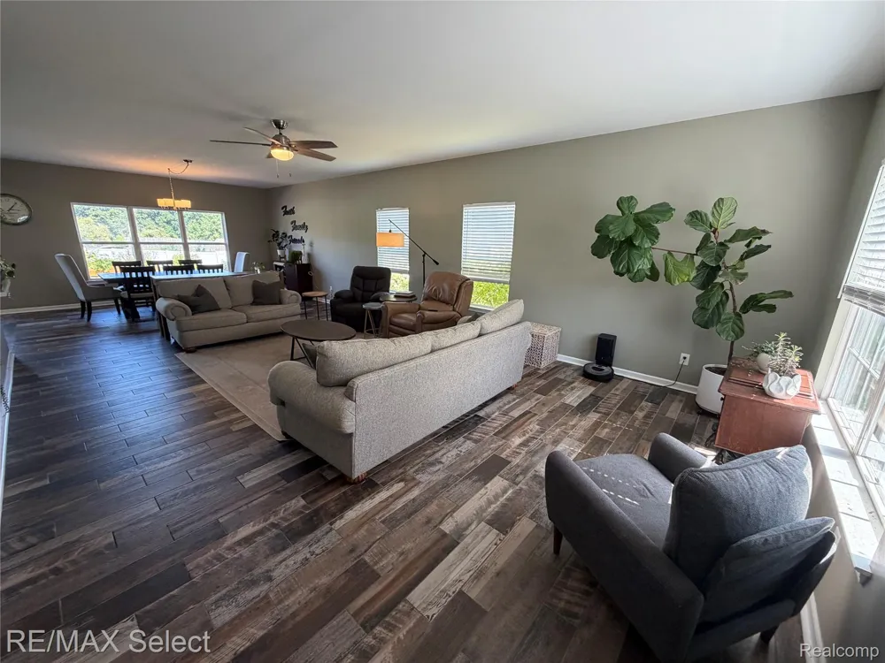 452 Lydia Lane Linden City, MI 48451