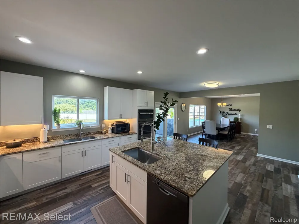 452 Lydia Lane Linden City, MI 48451