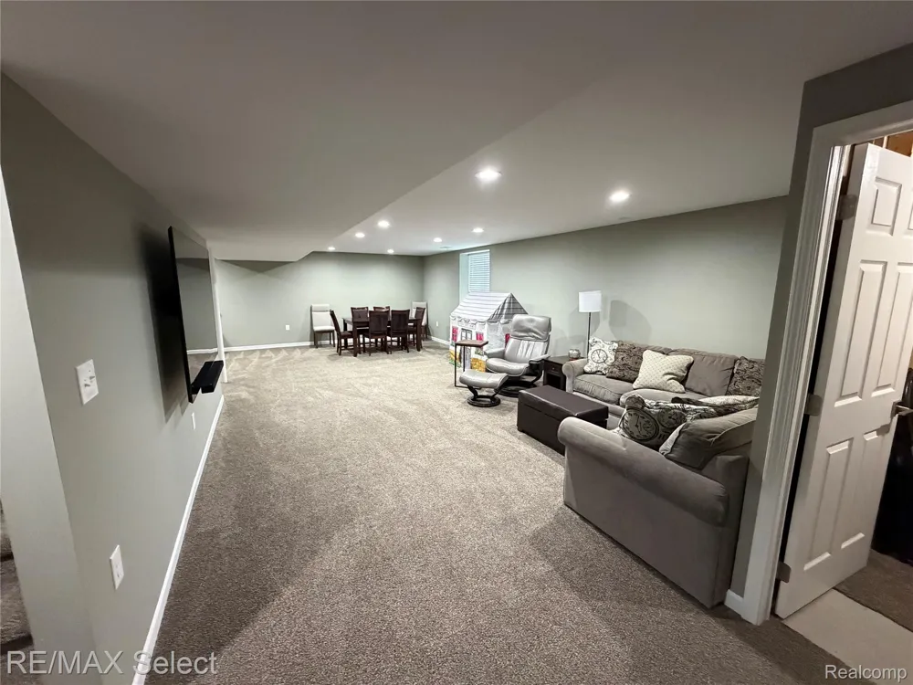 452 Lydia Lane Linden City, MI 48451
