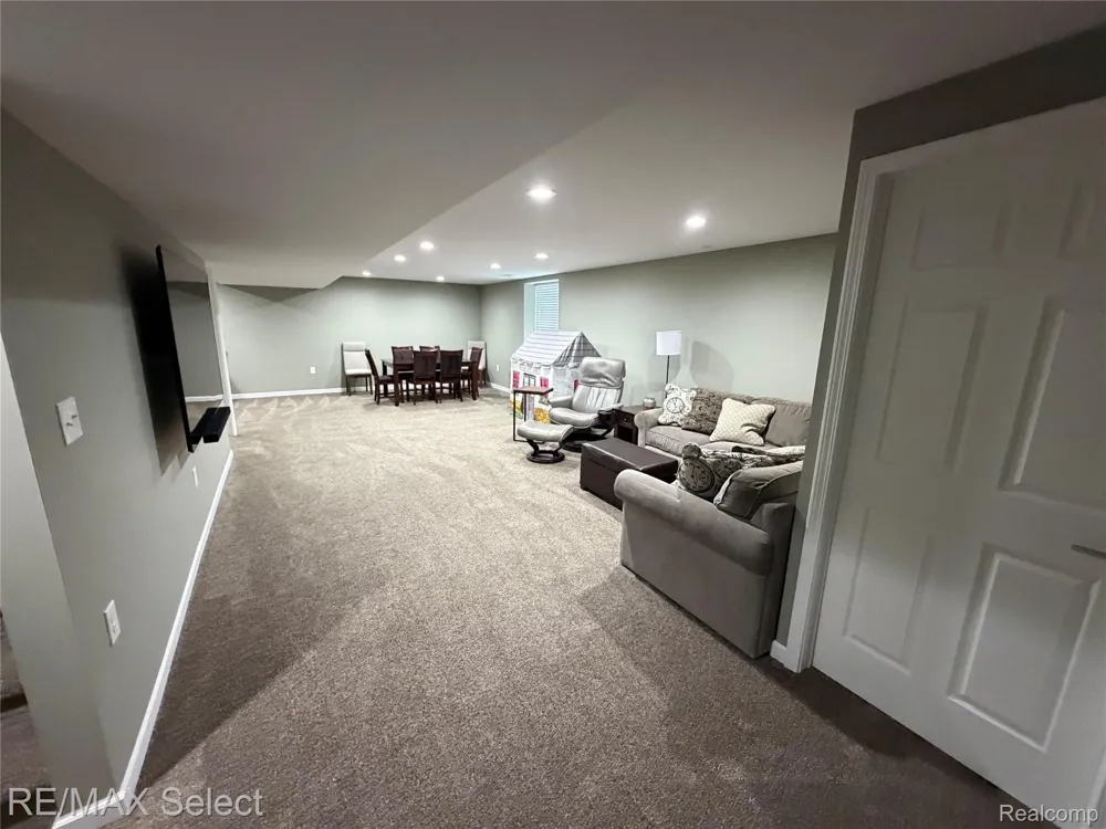 452 Lydia Lane Linden City, MI 48451