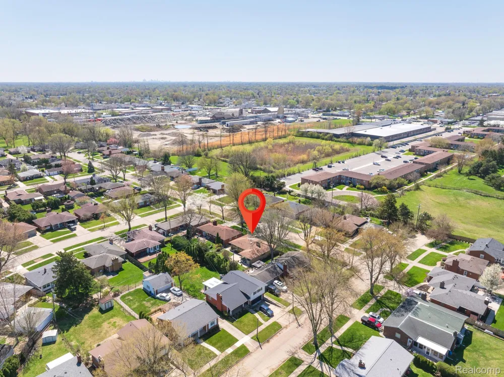 30712 Champine Street St Clair Shores City, MI 48082
