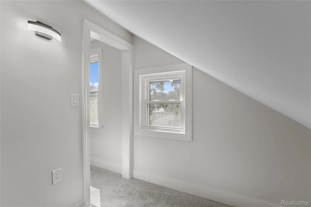 20834 Ardmore Park Drive St Clair Shores City, MI 48081