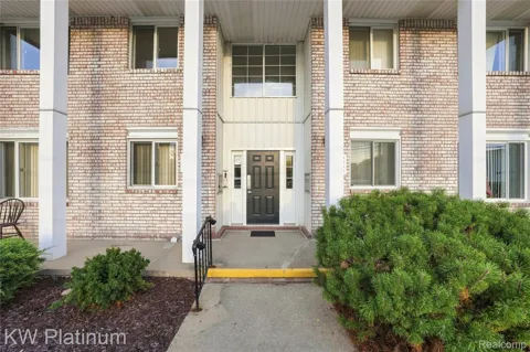 21542 Saint Gertrude Street #6