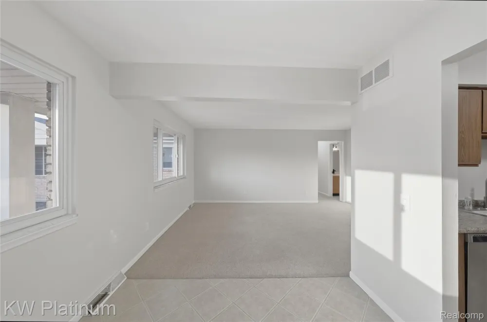 21542 Saint Gertrude Street #6 St Clair Shores City, MI 48081