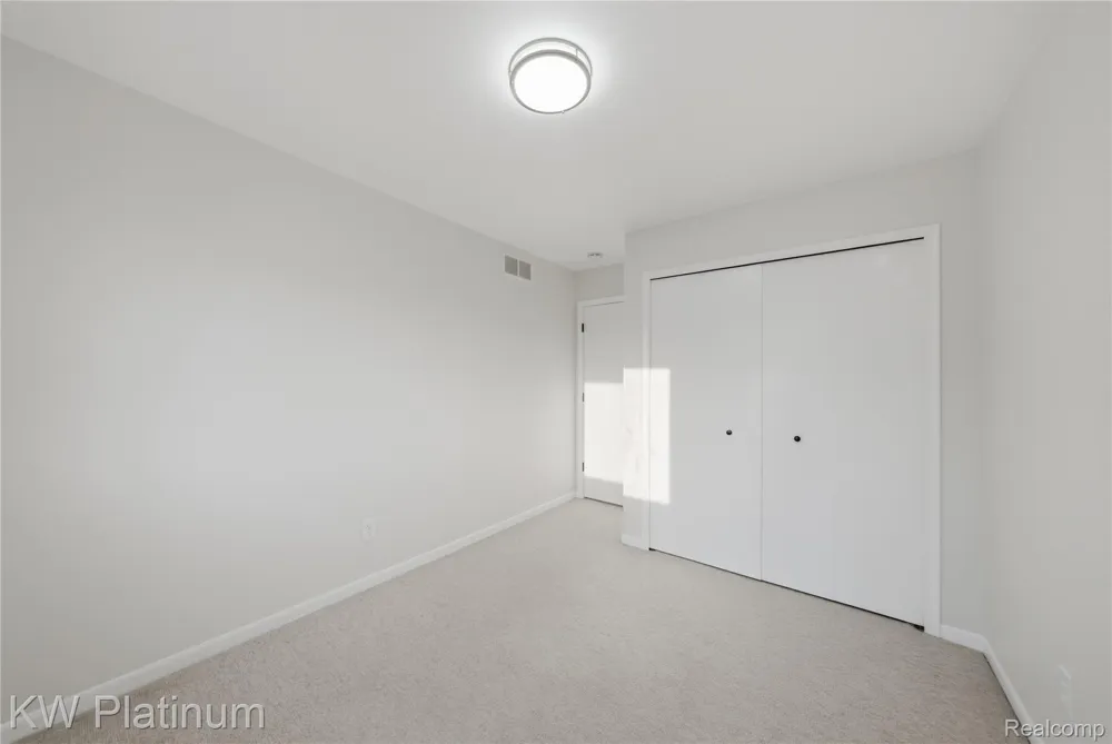 21542 Saint Gertrude Street #6 St Clair Shores City, MI 48081