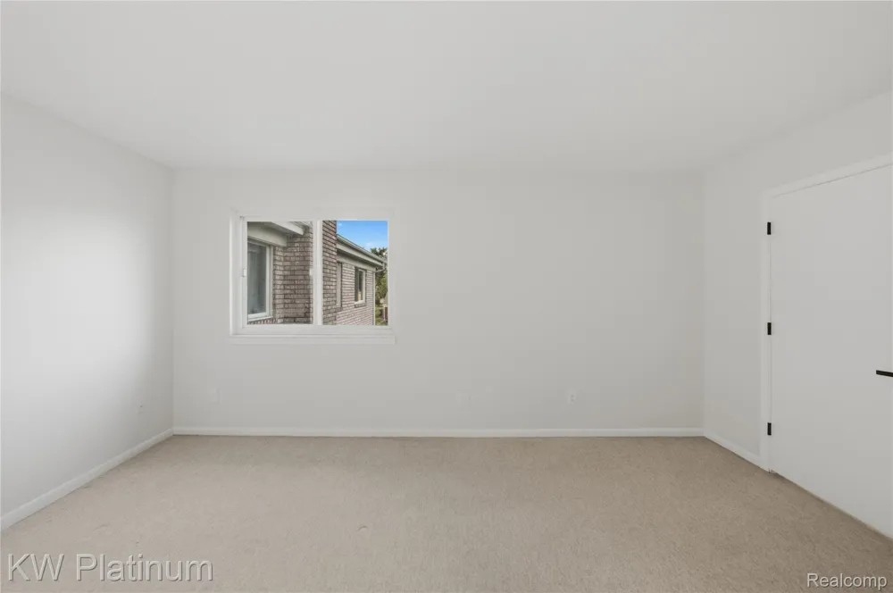 21542 Saint Gertrude Street #6 St Clair Shores City, MI 48081