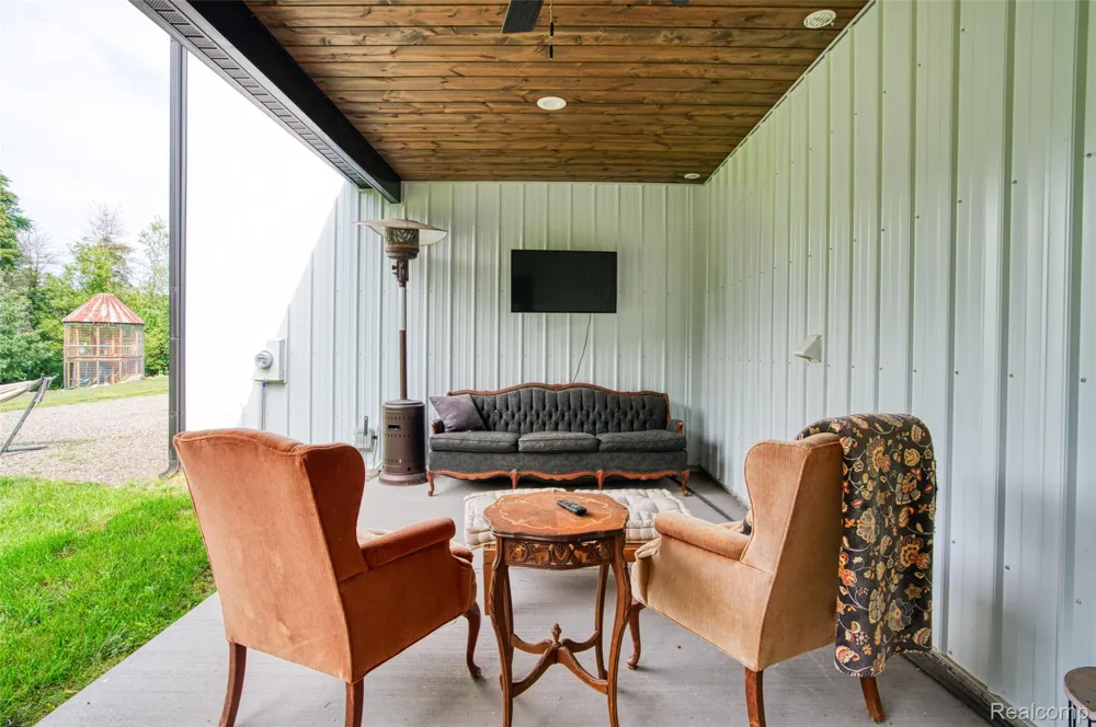 11150 Roberts Road Iosco Township, MI 49285