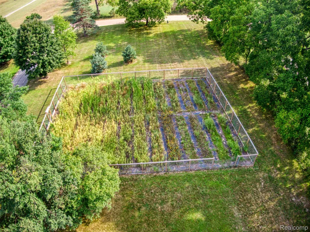 11150 Roberts Road Iosco Township, MI 49285