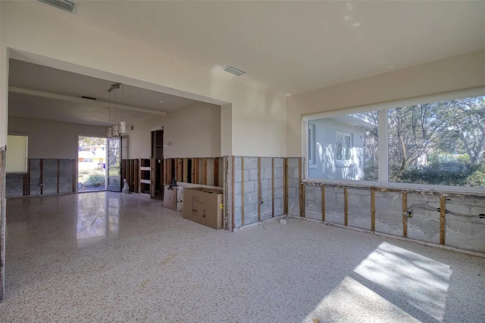 5 SHORE DRIVE Dunedin, FL 34698