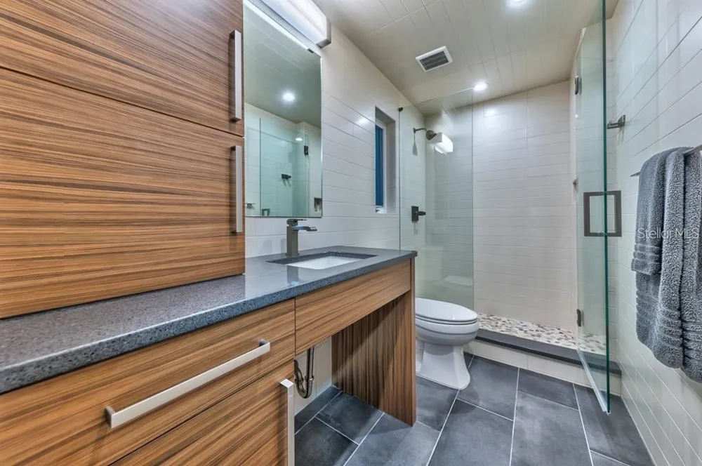 5 SHORE DRIVE Dunedin, FL 34698