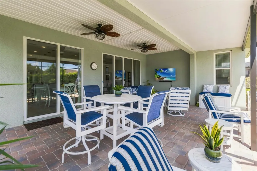 1212 VICTORIA HILLS DRIVE Deland, FL 32724