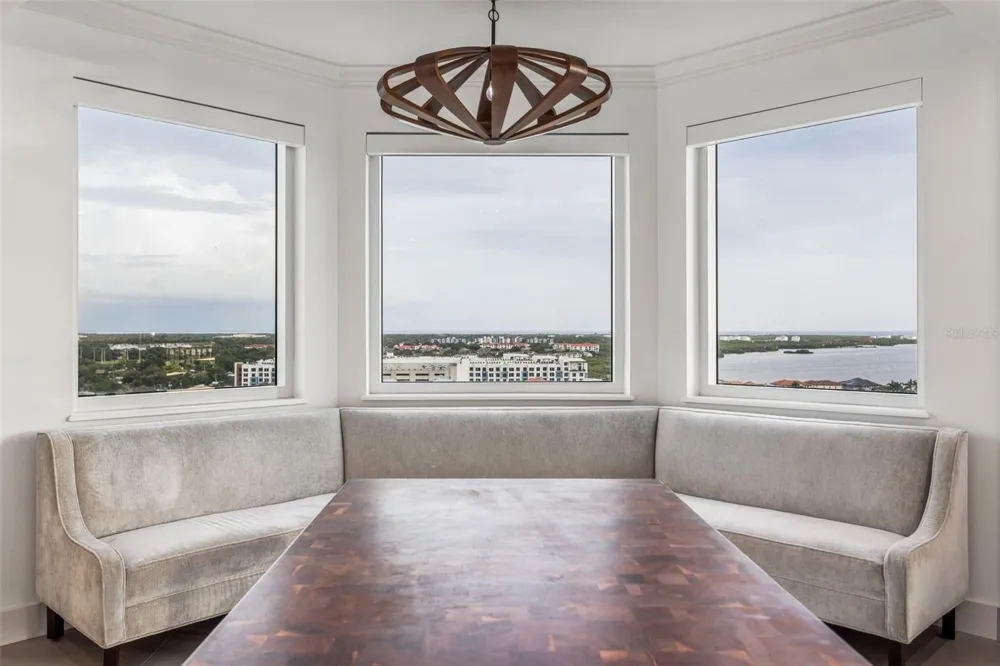 5823 BOWEN DANIEL DRIVE #1501 Tampa, FL 33616