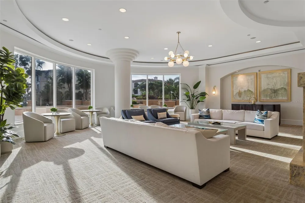 5823 BOWEN DANIEL DRIVE #1501 Tampa, FL 33616