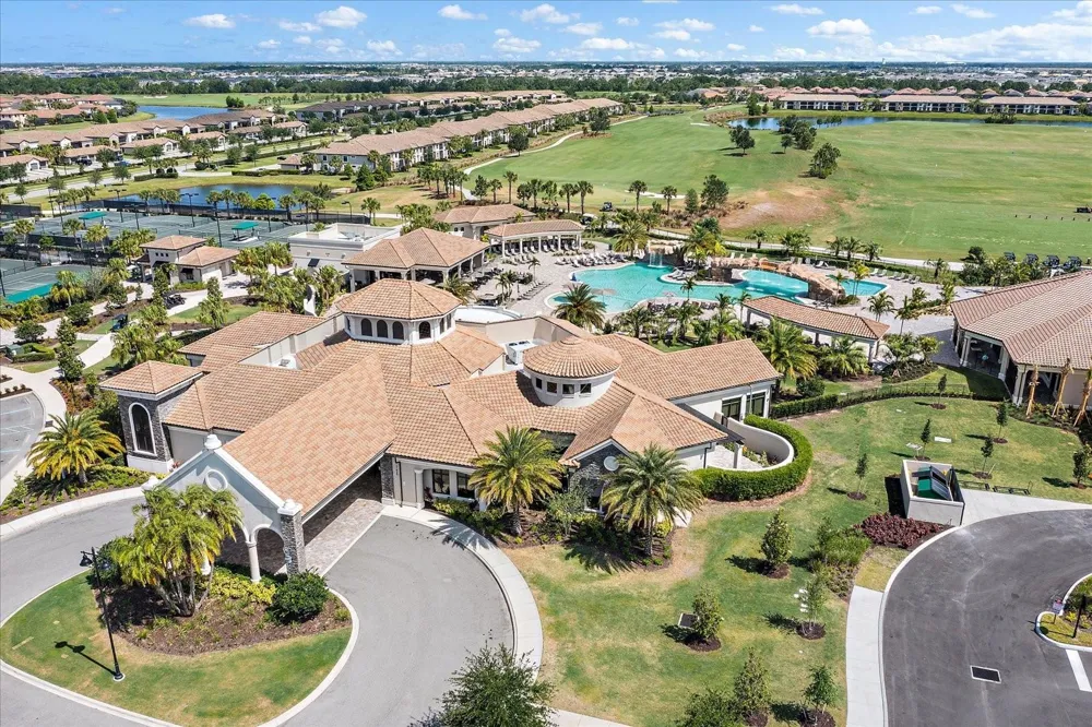 18114 GAWTHROP DRIVE #103 Bradenton, FL 34211