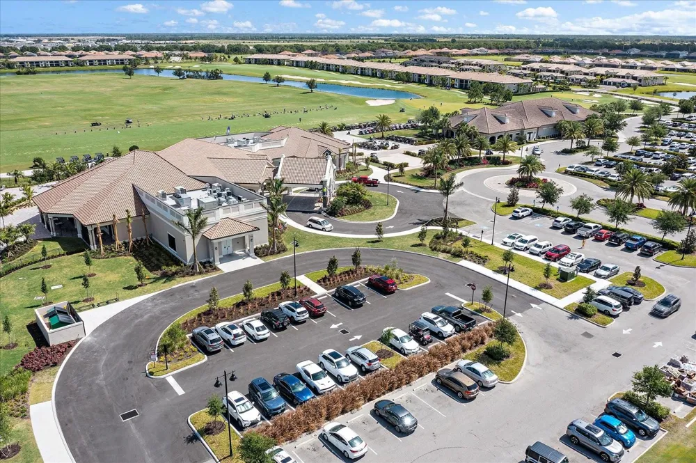 18114 GAWTHROP DRIVE #103 Bradenton, FL 34211