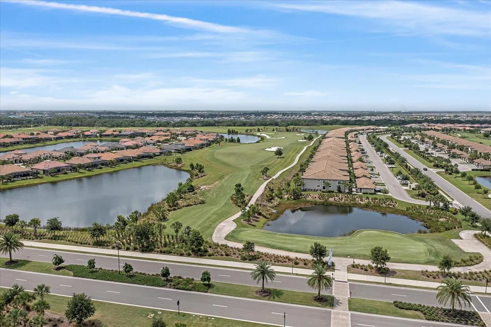 18114 GAWTHROP DRIVE #103 Bradenton, FL 34211
