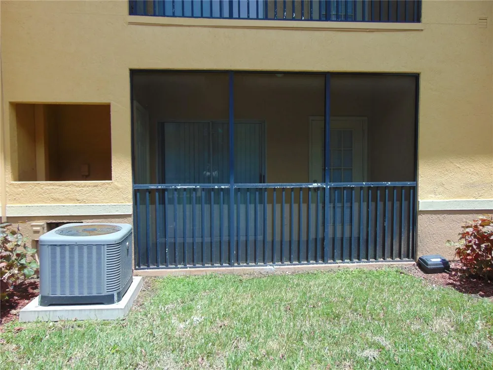 4323 BAYSIDE VILLAGE DRIVE #102 Tampa, FL 33615