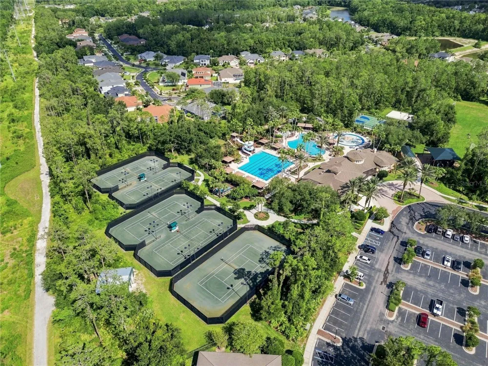 2340 SPRING HOLLOW LOOP Wesley Chapel, FL 33544