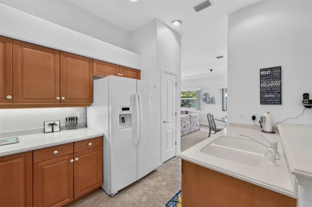 1050 YOSEMITE DRIVE Englewood, FL 34223