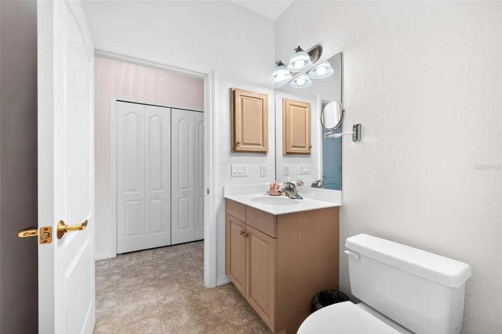 1050 YOSEMITE DRIVE Englewood, FL 34223