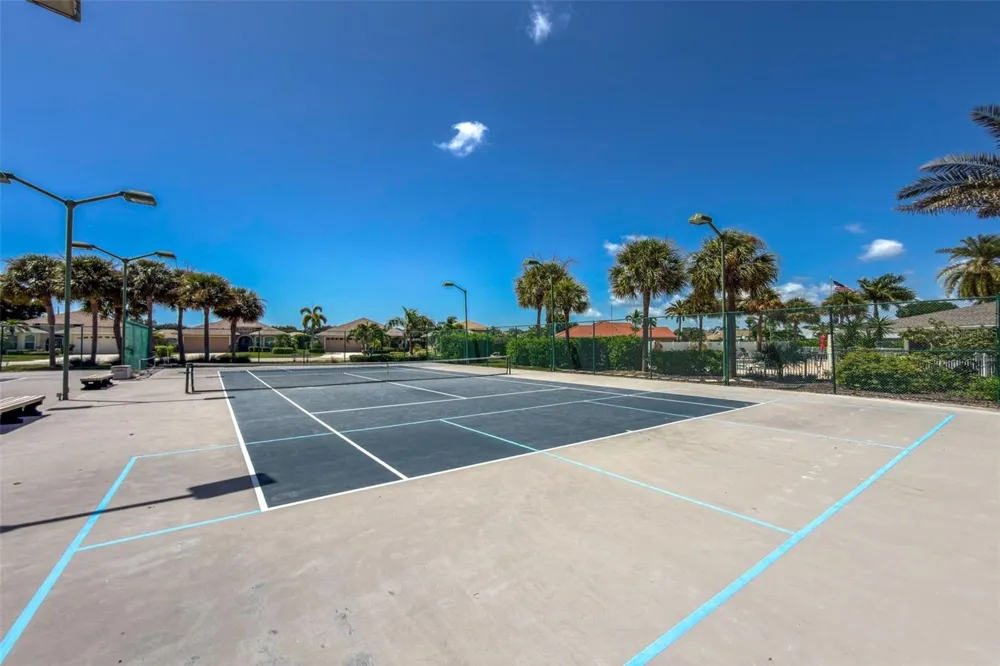 1050 YOSEMITE DRIVE Englewood, FL 34223