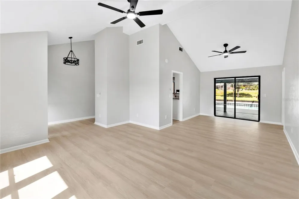 5313 JADE CIRCLE Belle Isle, FL 32812