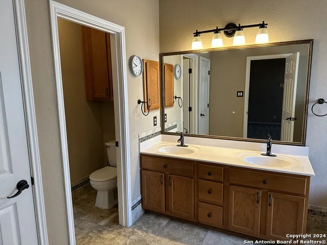 2612 Cloverbrook Ln Schertz, TX 78108